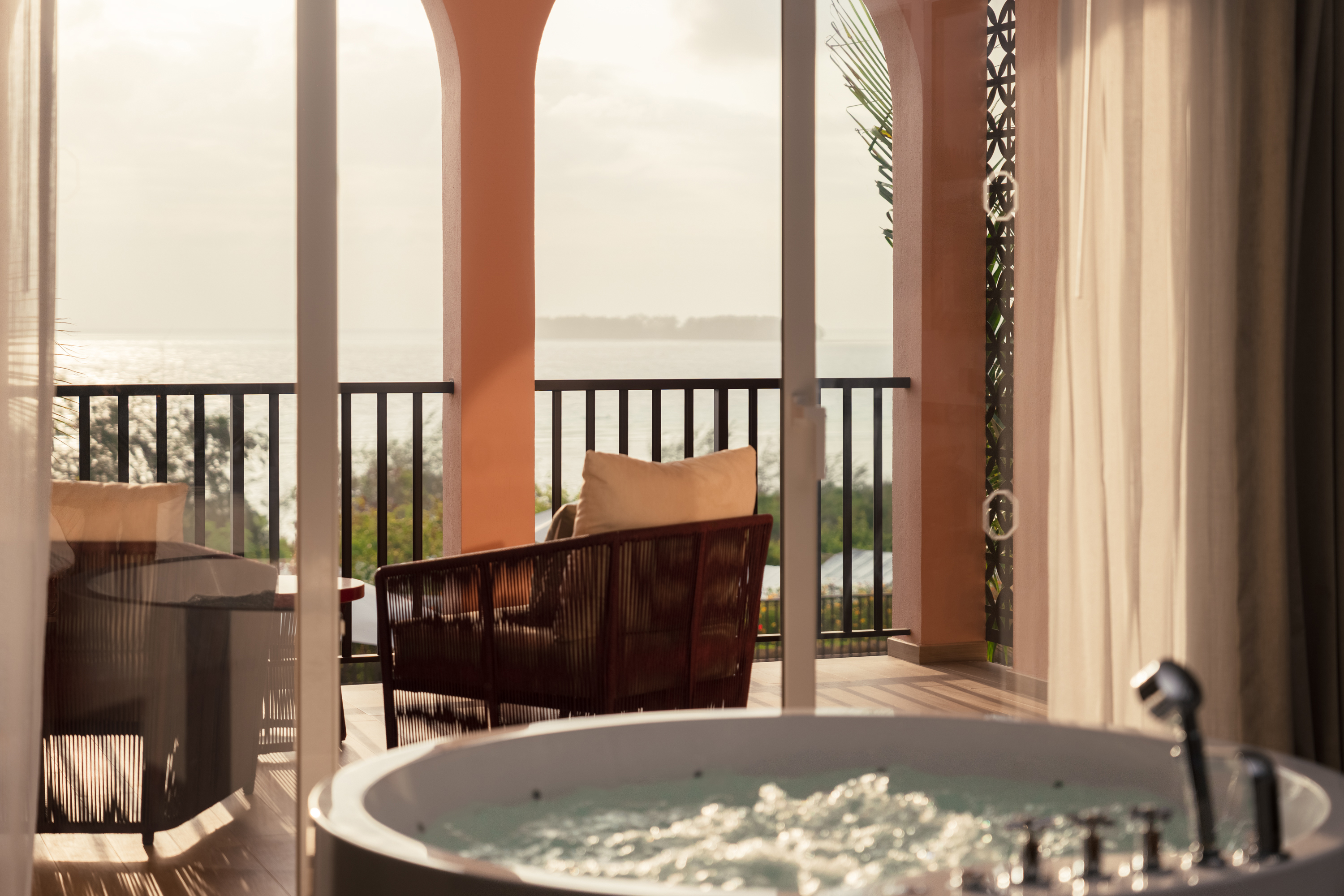 ACC 953389 AC132612097 TM The Mora Zanzibar Superior Suite with Ocean view with Jacuzzi Jacuzzi with Ocean View