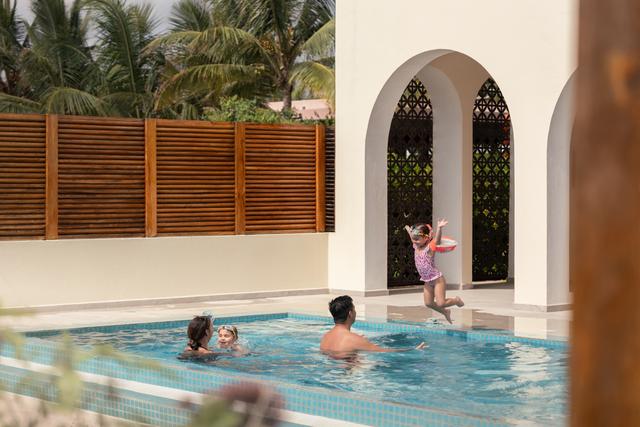 ACC 953389 AC132612097 TM The Mora Zanzibar Life Style Content 29 ACC 953389 AC132612097 TM The Mora Zanzibar Life Style Content 29